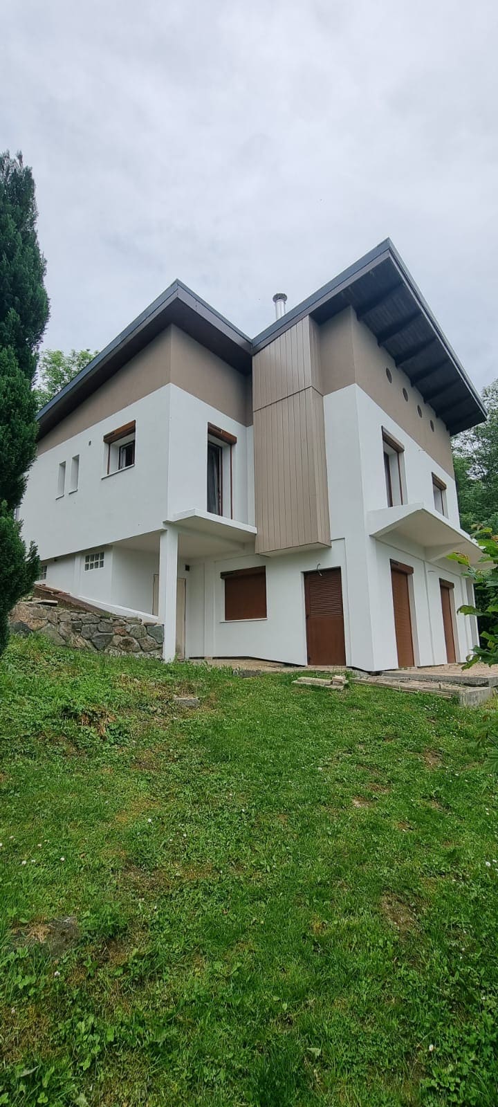 Rénovation de façade de maison d'architecte contemporaine