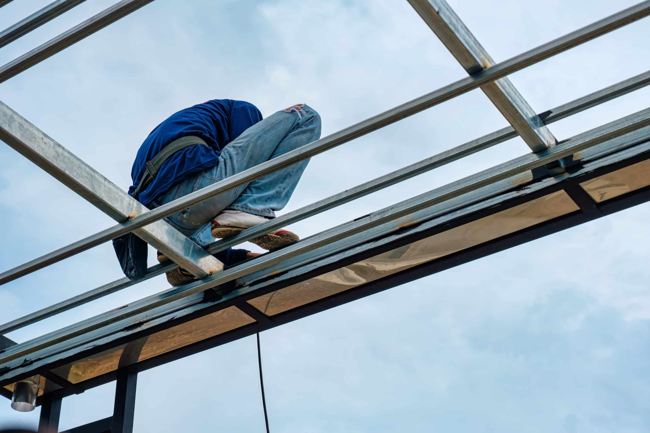 Travaux d'isolation thermique extérieure ITE sur une structure de maison Phénix